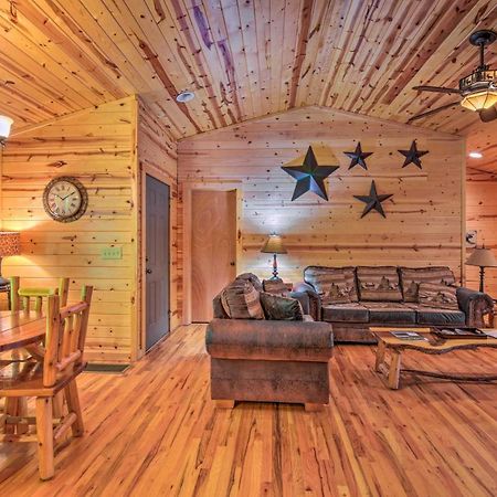 The Georgia Peach Cabin 8 Mi To Dwntn Helen Clarkesville Exteriör bild
