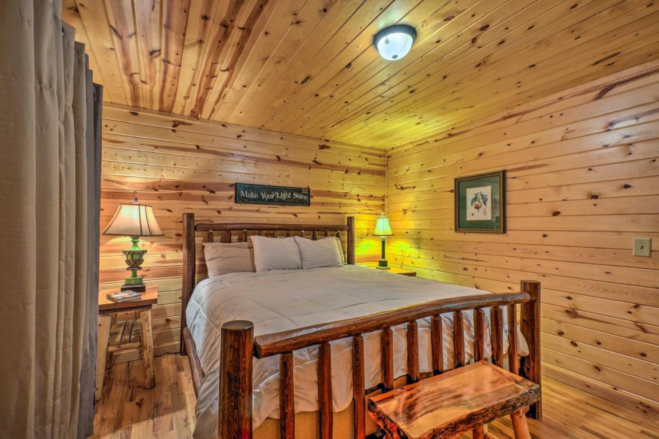 The Georgia Peach Cabin 8 Mi To Dwntn Helen Clarkesville Exteriör bild