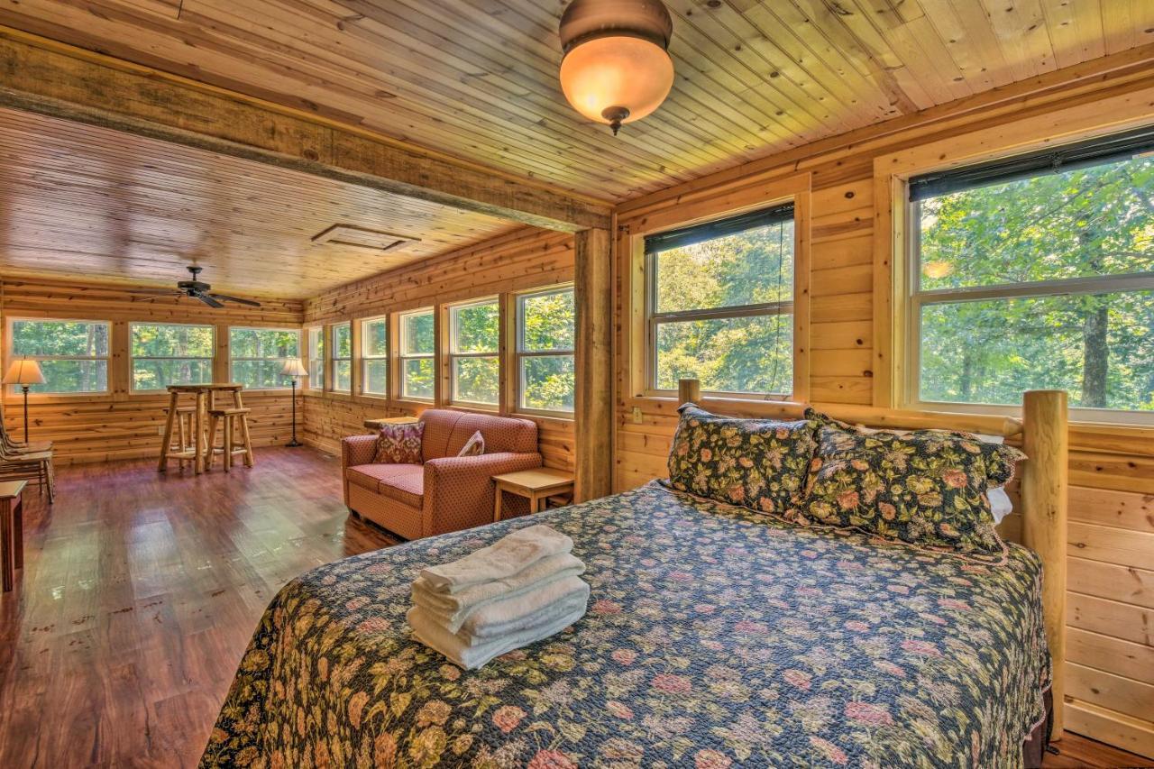 The Georgia Peach Cabin 8 Mi To Dwntn Helen Clarkesville Exteriör bild
